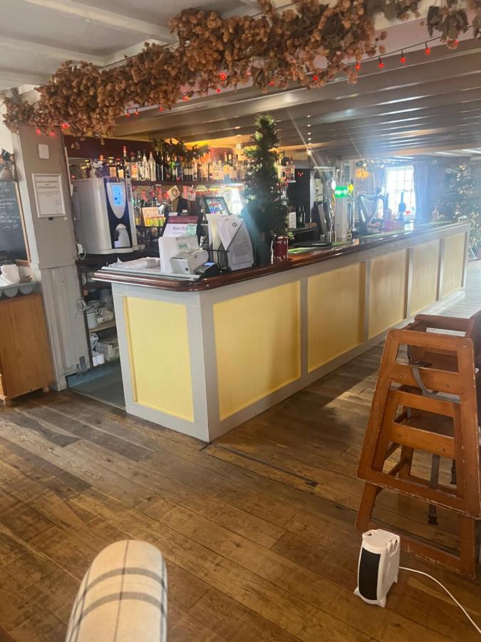Coach And Horses Inn Penzance Exterior foto